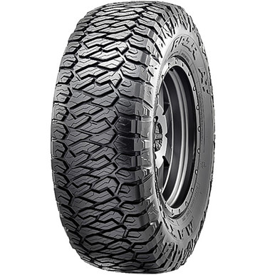 MaxxisRazr AT