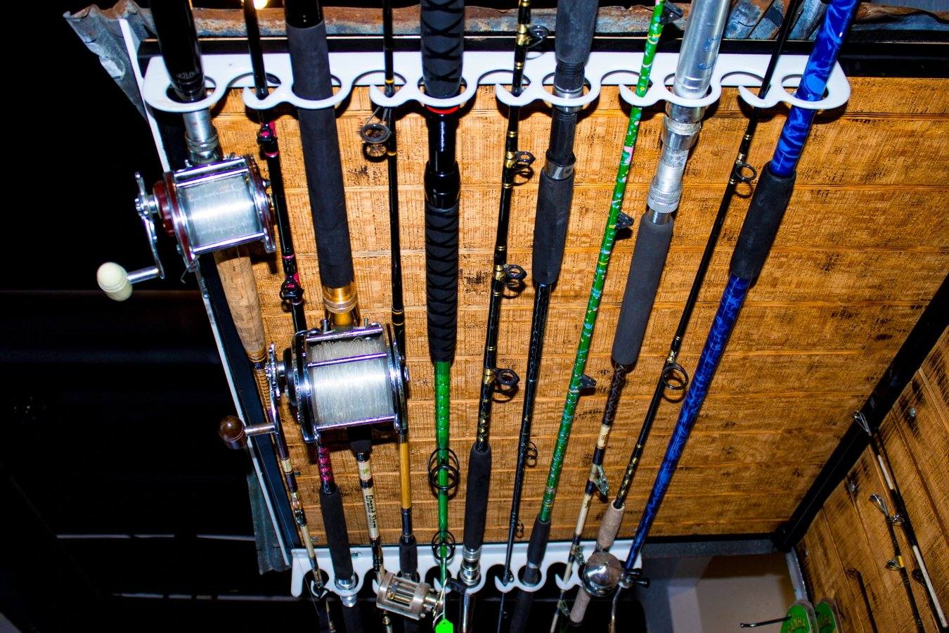 Green Touch FD011 Piranha Wall Mounted Fishing Rod Rack