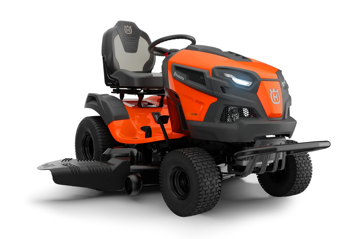 Husqvarna TS 140X 48″ Lawn Tractor (Briggs & Stratton)